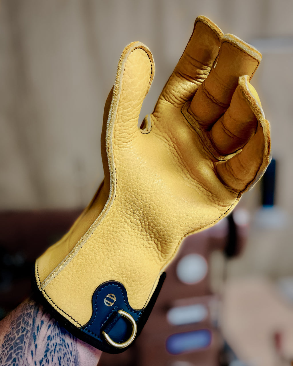 Rodeo Glove